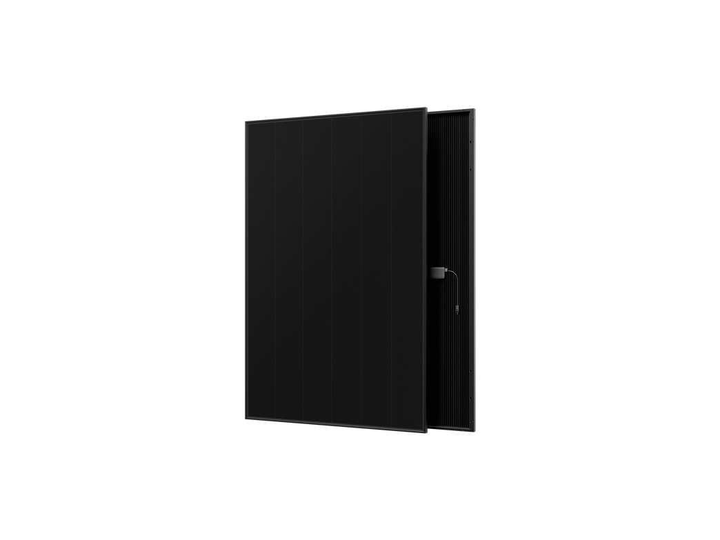 AIKO、Intersolar Europe 2025にて「NAVIGATOR」インテリジェントモジュールを発表??太陽光発電の知能化と高効率化に新たな基準を提示?